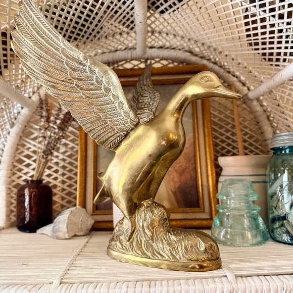 Vintage Large Brass Flying Duck Figurine - Picture 4 of 12